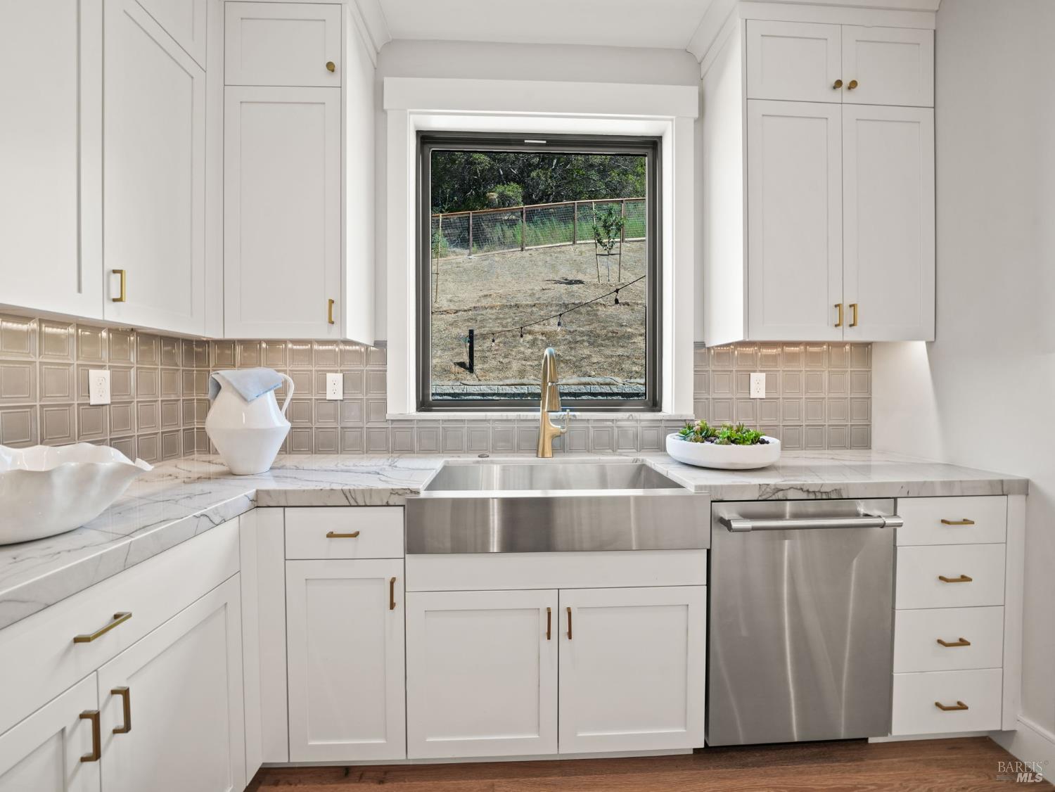 110 Erin Drive San Rafael, CA 94903 - Photo 11 of 53 Image is of show home. See agent for colors, options and upgrades for this homesite.