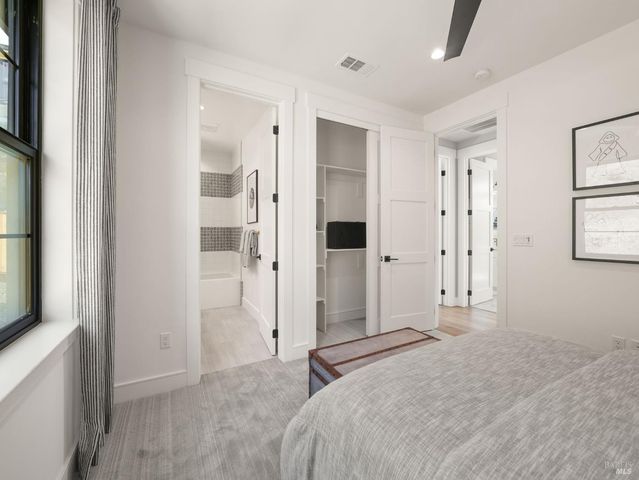 $3,462,400 | 110 Erin Drive, San Rafael, CA 94903