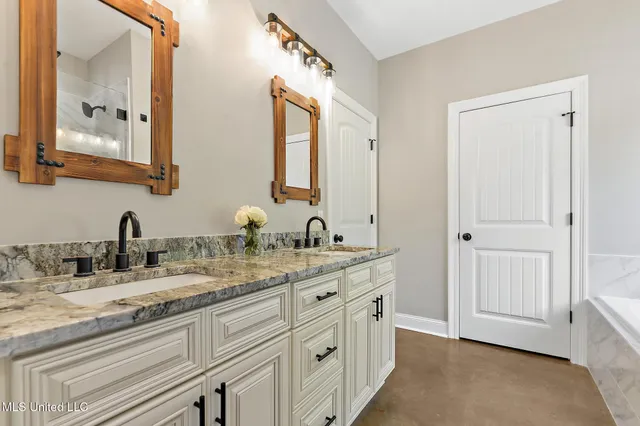 $499,000 | 19696 West Wortham Road, Saucier, MS 39574