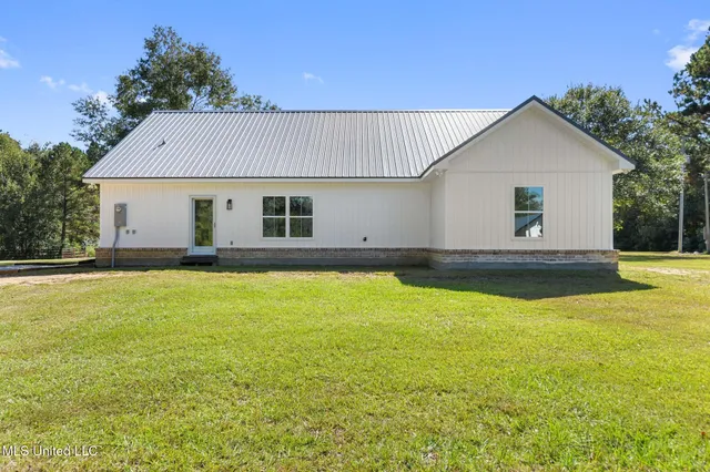 $499,000 | 19696 West Wortham Road, Saucier, MS 39574