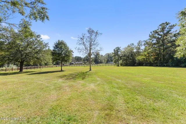 $499,000 | 19696 West Wortham Road, Saucier, MS 39574