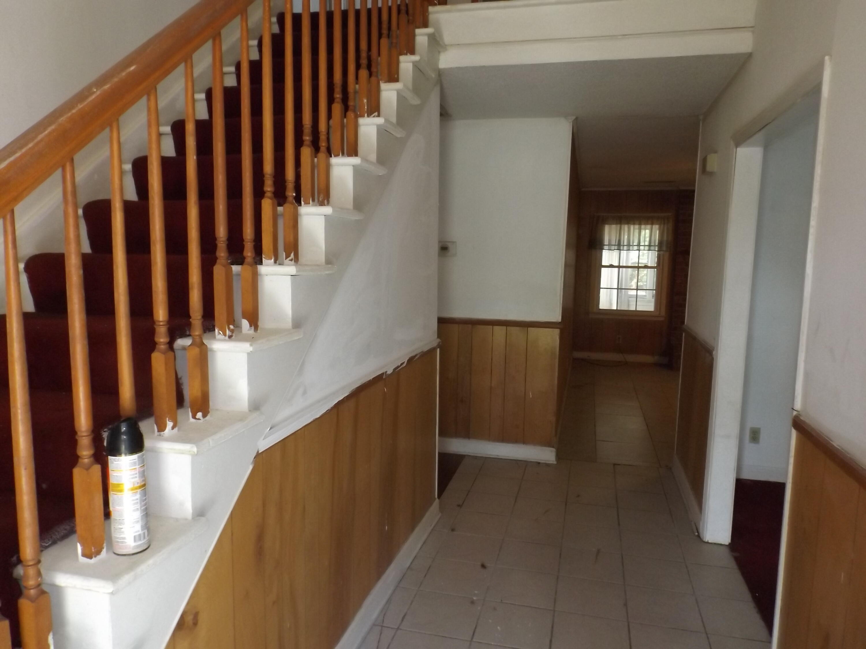 301 Brunson Street Manning, SC 29102 - Photo 12 of 38 Entry Hall View 1