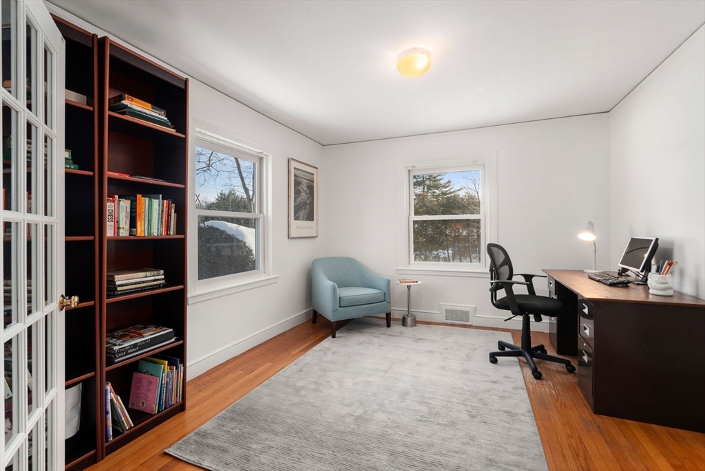 14 Wedgewood Road Newton, MA 02465 - Photo 14 of 31