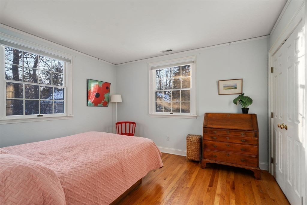 14 Wedgewood Road Newton, MA 02465 - Photo 21 of 31