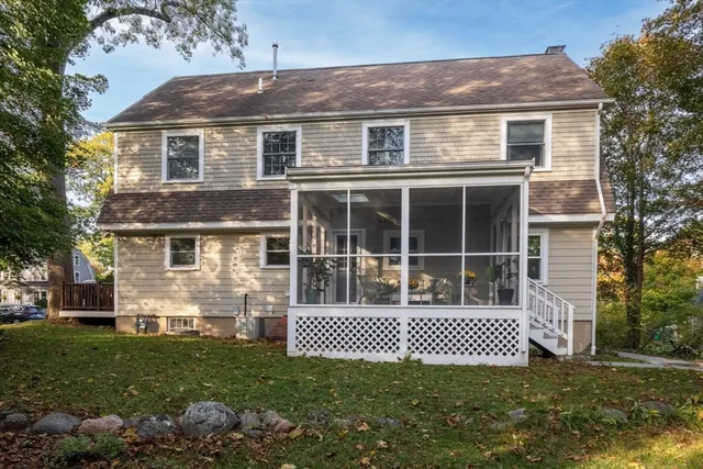 $1,595,000 | 14 Wedgewood Road, Newton, MA 02465