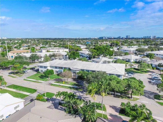 $174,999 | 6750 Northeast 21st Road, Unit 124, Fort Lauderdale, FL 33308