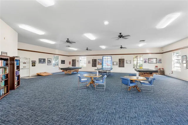 $174,999 | 6750 Northeast 21st Road, Unit 124, Fort Lauderdale, FL 33308