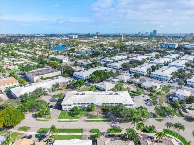 $174,999 | 6750 Northeast 21st Road, Unit 124, Fort Lauderdale, FL 33308