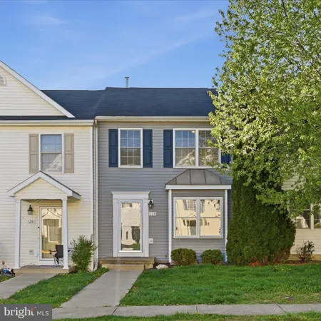 $1,875 | 118 Seabreeze Lane, Winchester, VA 22602