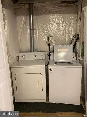 $1,875 | 118 Seabreeze Lane, Winchester, VA 22602