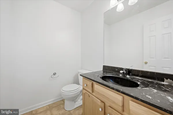 $1,875 | 118 Seabreeze Lane, Winchester, VA 22602