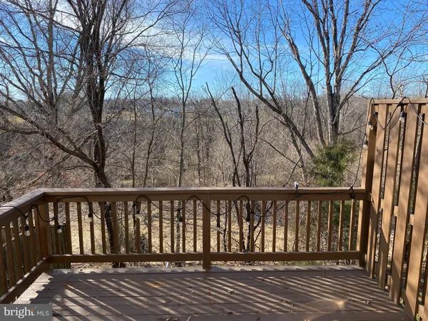 $1,875 | 118 Seabreeze Lane, Winchester, VA 22602