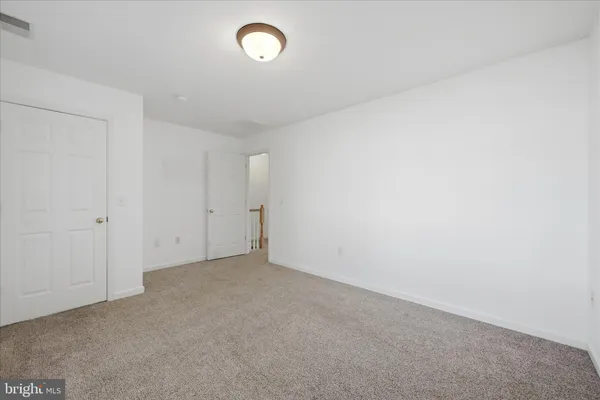 $1,875 | 118 Seabreeze Lane, Winchester, VA 22602