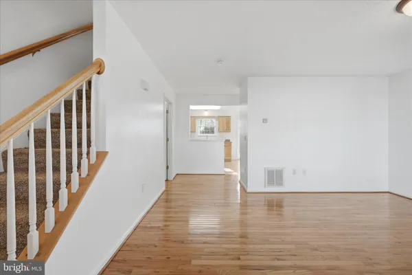 $1,875 | 118 Seabreeze Lane, Winchester, VA 22602