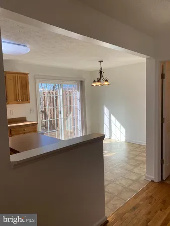 $1,875 | 118 Seabreeze Lane, Winchester, VA 22602