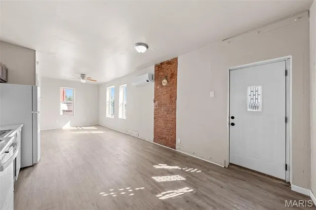 $164,900 | 318 Broadway Street, Elsberry, MO 63343