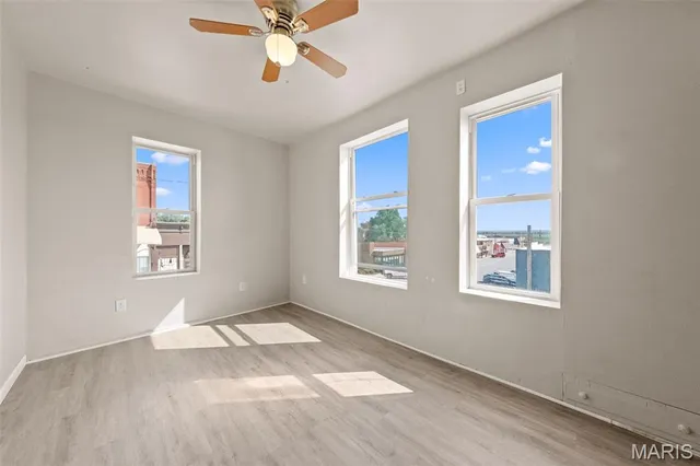 $164,900 | 318 Broadway Street, Elsberry, MO 63343