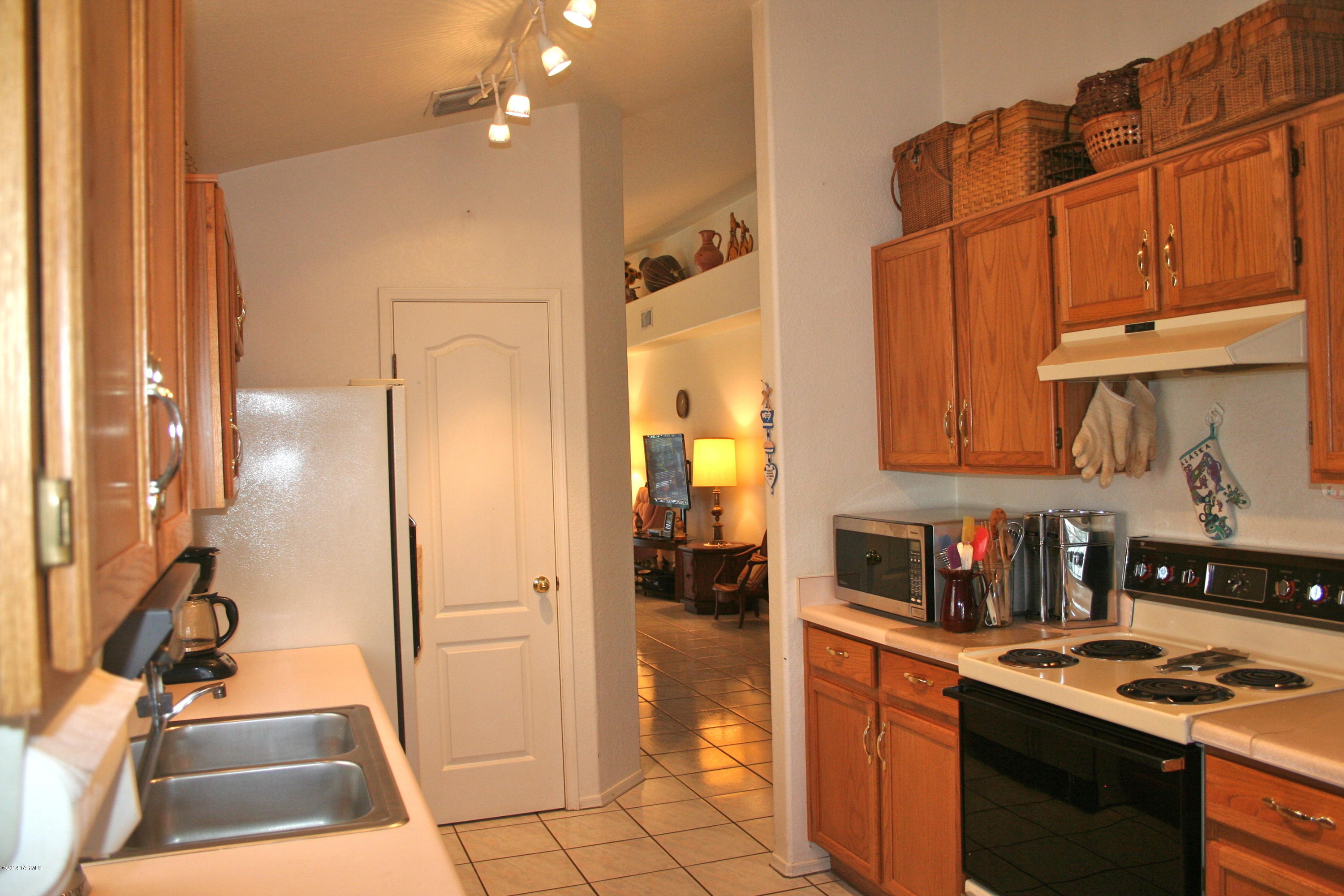 4261 West Bunk House Road Tucson, AZ 85741 - Photo 18 of 37 Gallery Image 18