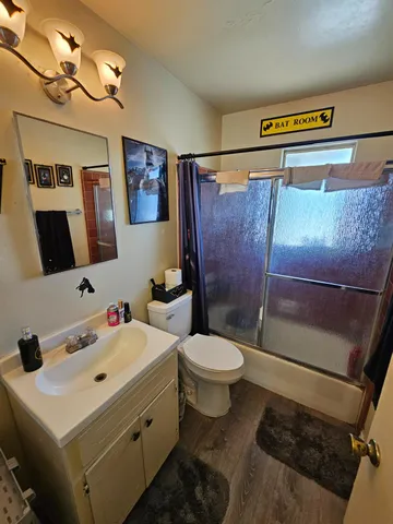 a view of an outdoor space