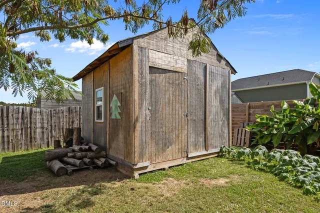 $325,000 | 224 Mayors Lane, Wendell, NC 27591