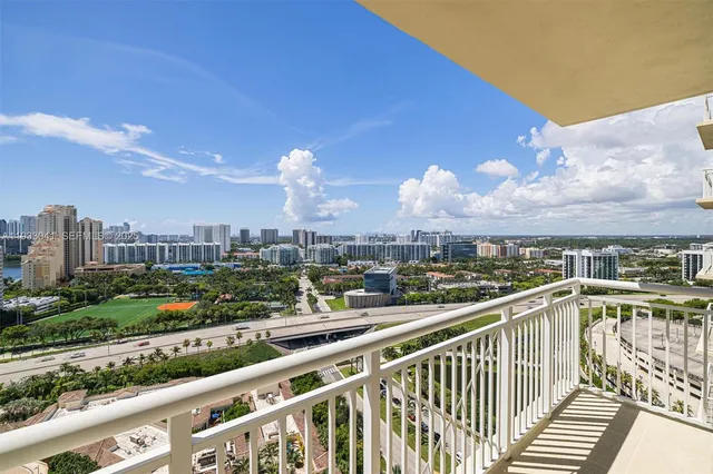 $3,600 | 19501 West Country Club Drive, Unit 2307, Aventura, FL 33180
