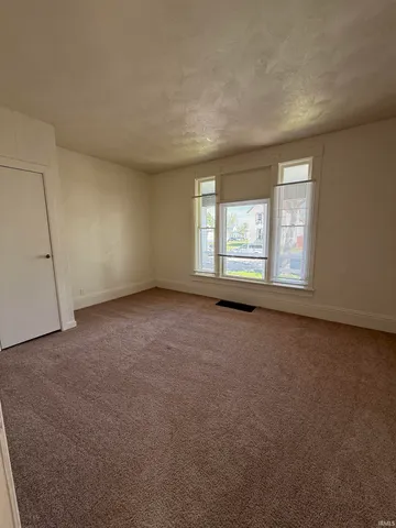 $124,900 | 240 East Butler Street, Fort Wayne, IN 46803