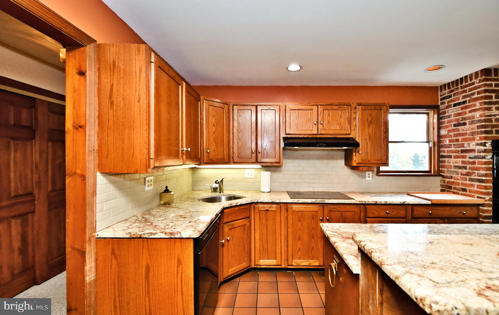 967 Edgewood Road Yardley, PA 19067 - Photo 13 of 62 Gallery Image 13