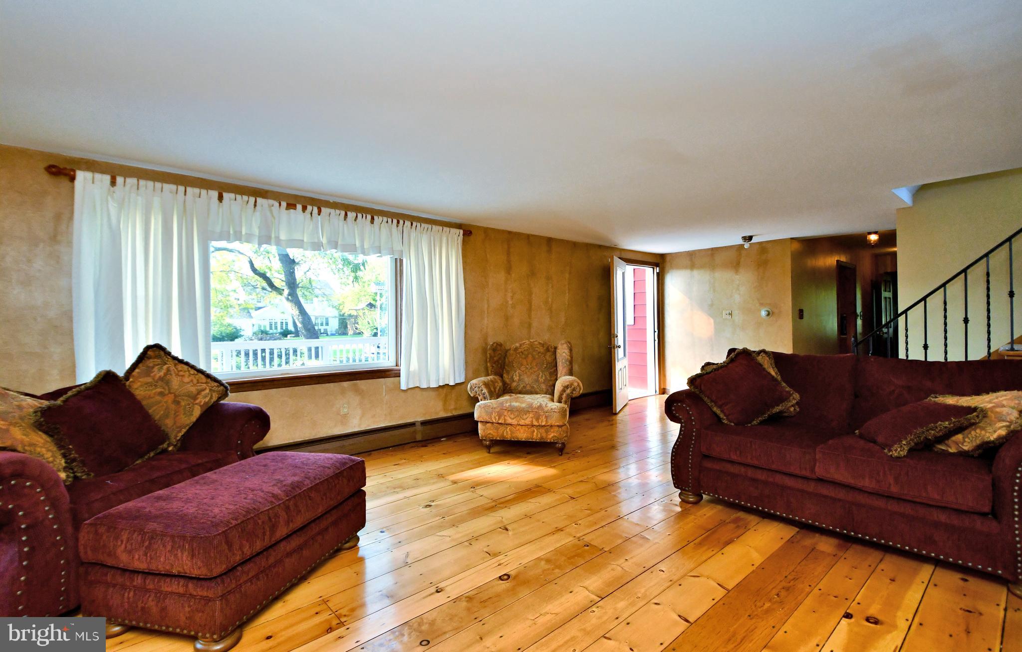 967 Edgewood Road Yardley, PA 19067 - Photo 8 of 62 Gallery Image 8
