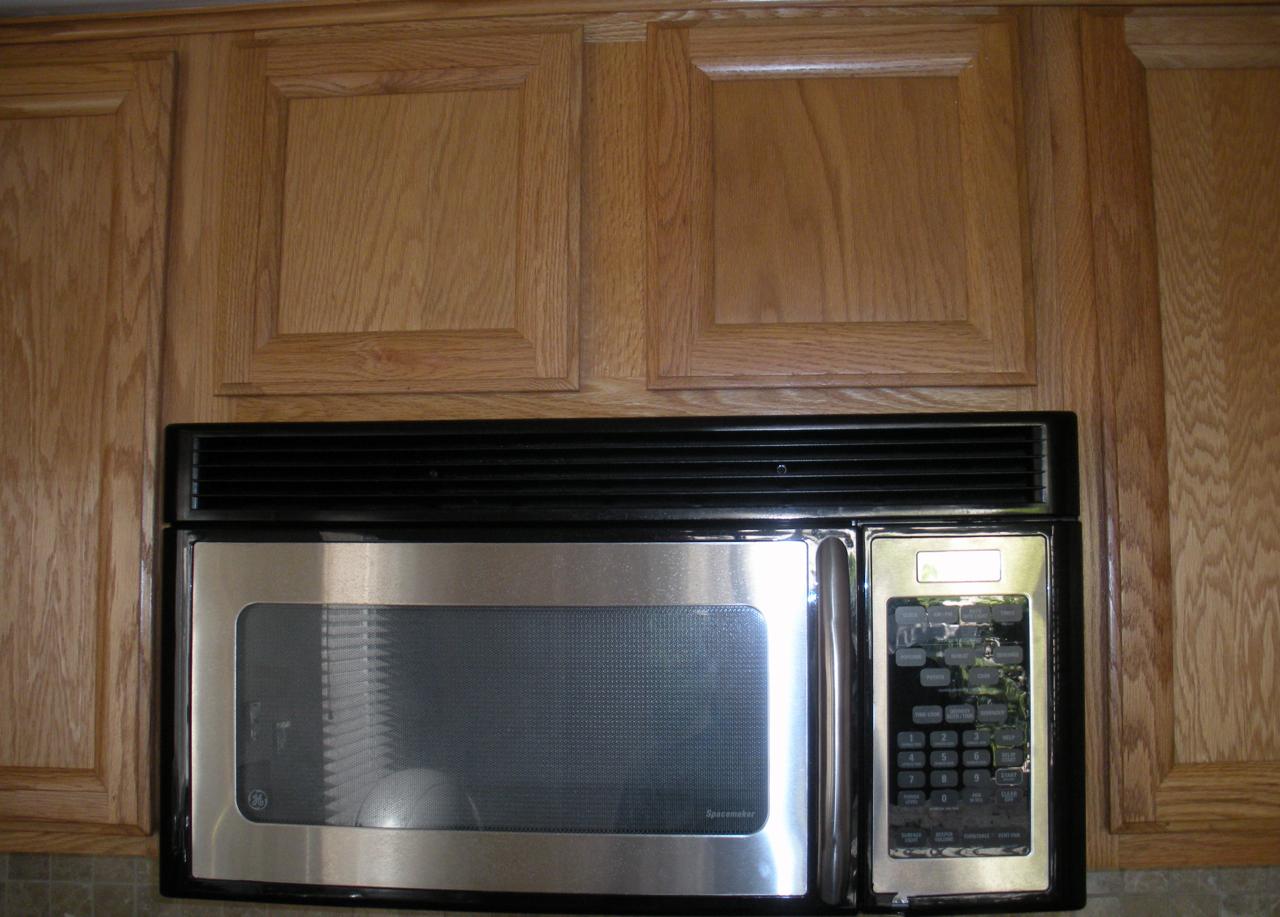 1238 East Presidio Road Phoenix, AZ 85022 - Photo 5 of 18 Microwave