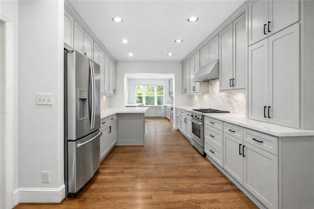 956 West Wesley Road Northwest Atlanta, GA 30327 - Photo 20 of 49