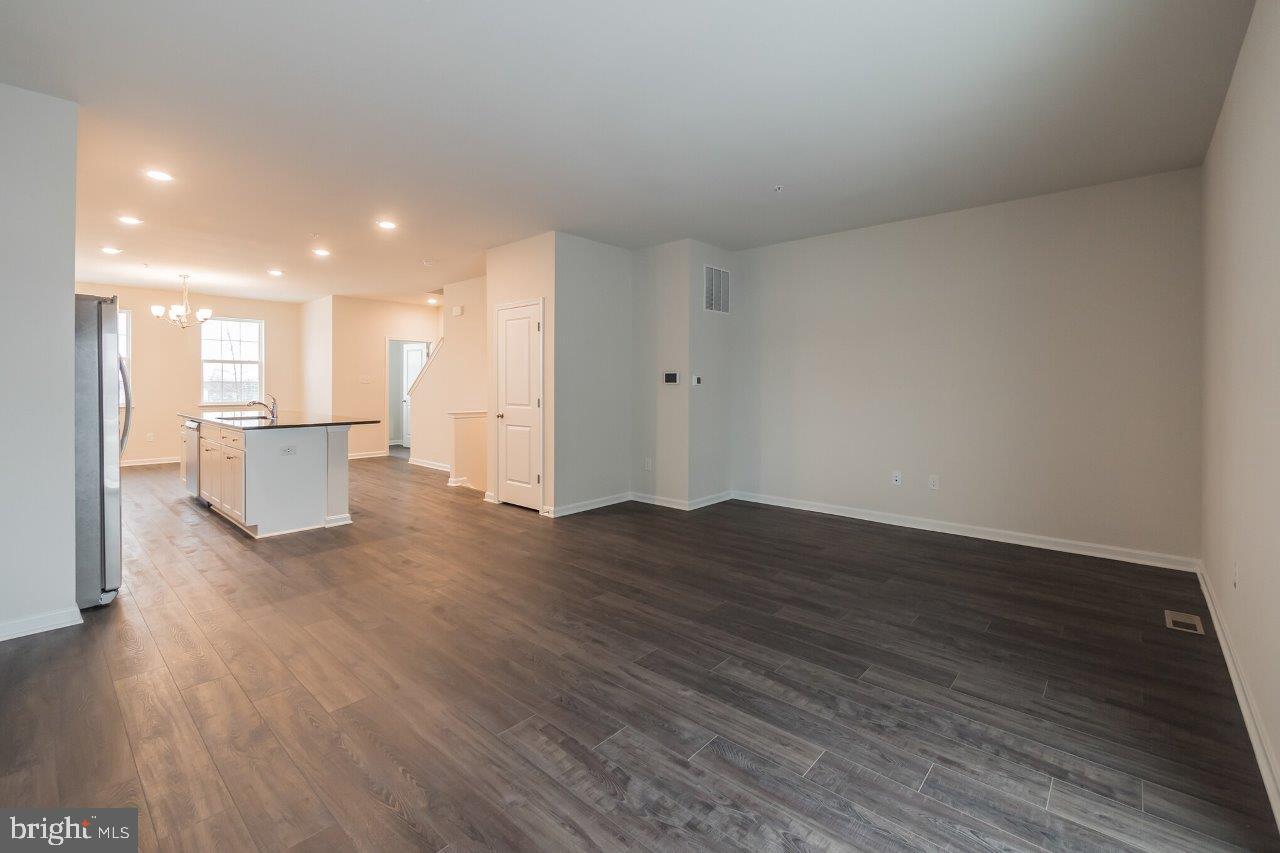 7064 Delegate Place Frederick, MD 21703 - Photo 6 of 53