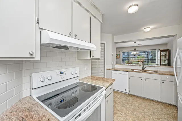 $465,000 | 1133 Hidden Cove Drive, Mount Pleasant, SC 29464