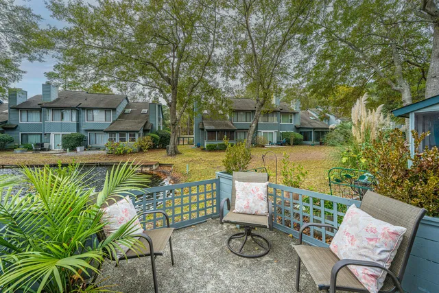 $465,000 | 1133 Hidden Cove Drive, Mount Pleasant, SC 29464