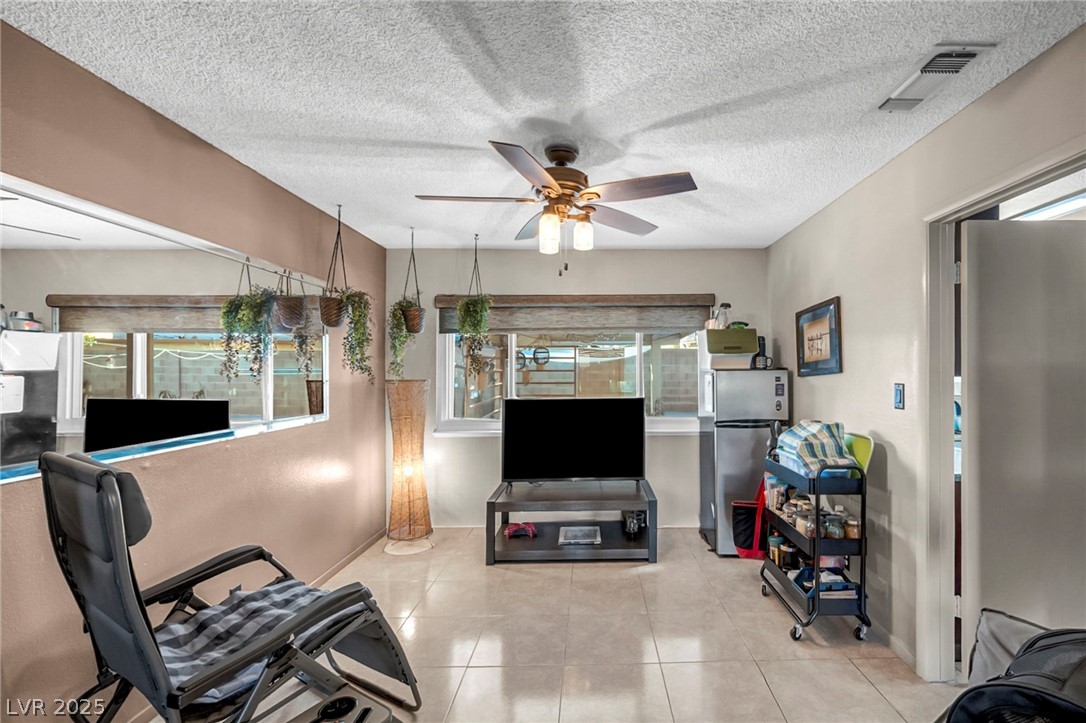 2472 Marlene Way Henderson, NV 89014 - Photo 15 of 43