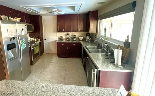 $620,000 | 2472 Marlene Way, Henderson, NV 89014