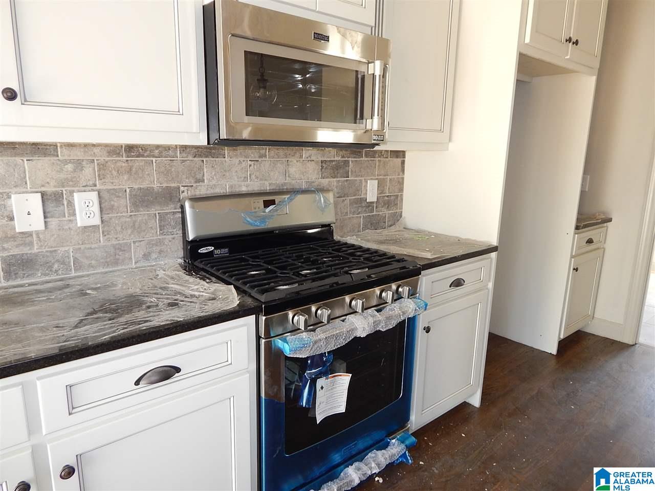 224 Sterling Gate Lane Alabaster, AL 35007 - Photo 13 of 50