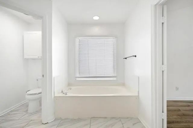 $3,400 | 10895 Glenbarr Drive, Johns Creek, GA 30097