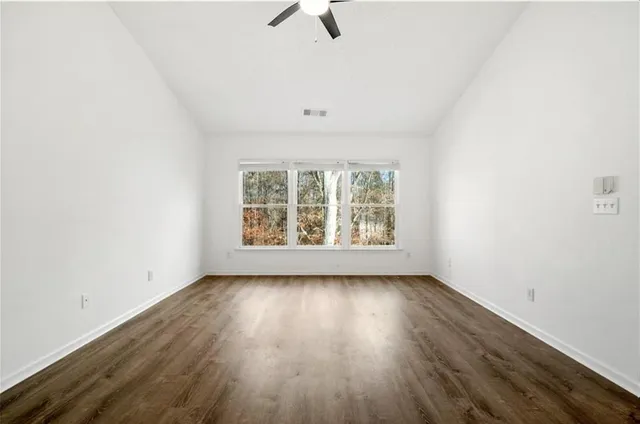 $3,400 | 10895 Glenbarr Drive, Johns Creek, GA 30097