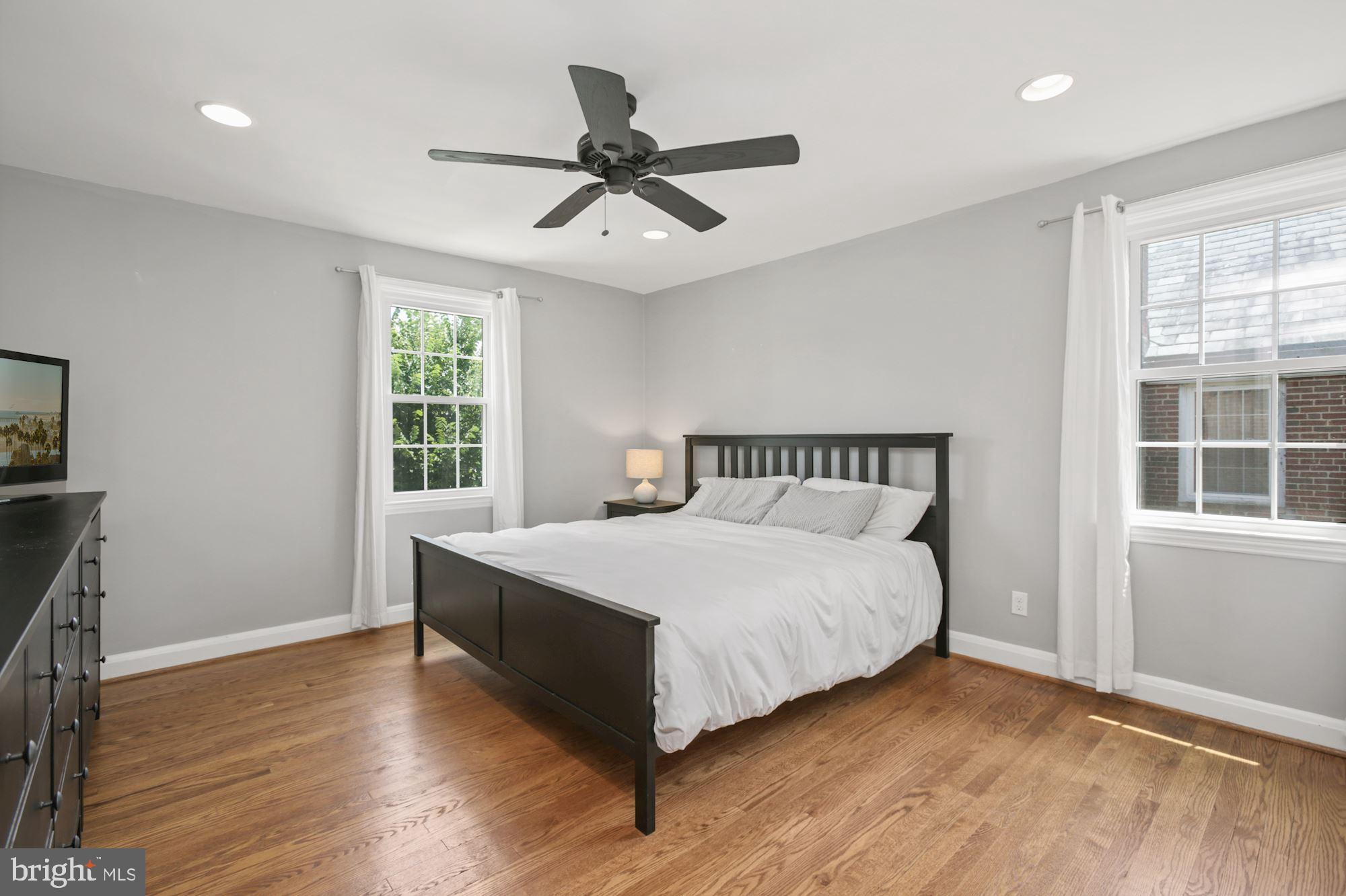 322 Greenlow Road Catonsville, MD 21228 - Photo 15 of 33 Primary Bedroom | Hardwood Floors