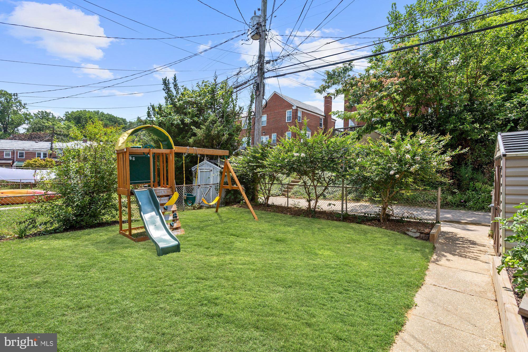 322 Greenlow Road Catonsville, MD 21228 - Photo 28 of 33 Fenced Backyard | Secure Storage