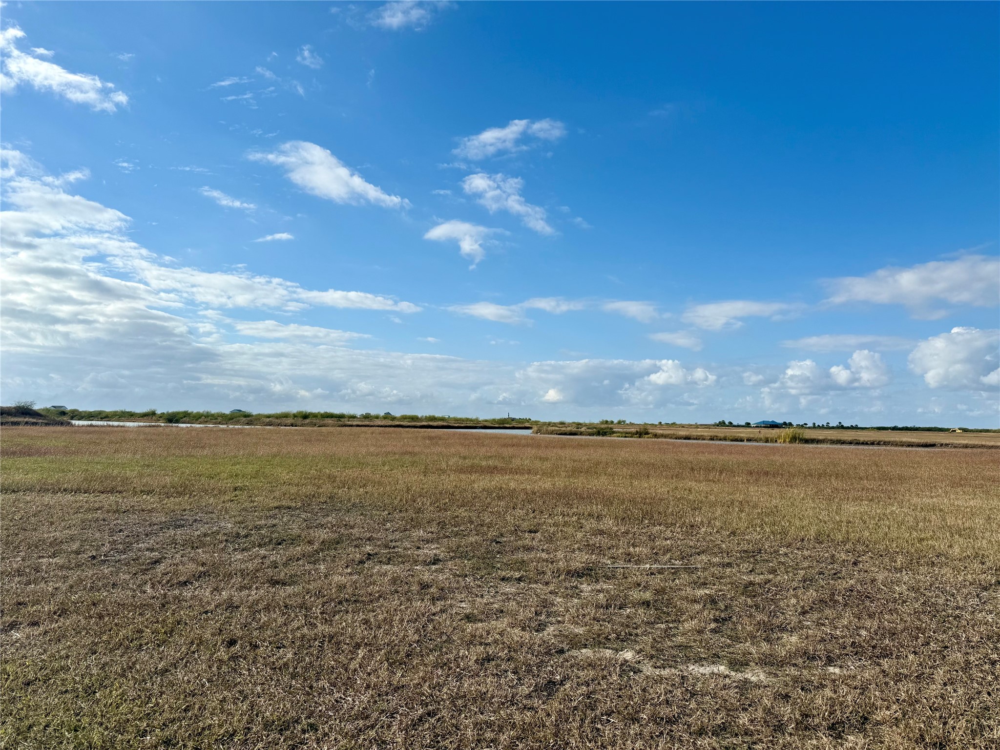 3060 Coastal Spgs Loop Palacios, TX 77465 - Photo 2 of 18 a view of an ocean