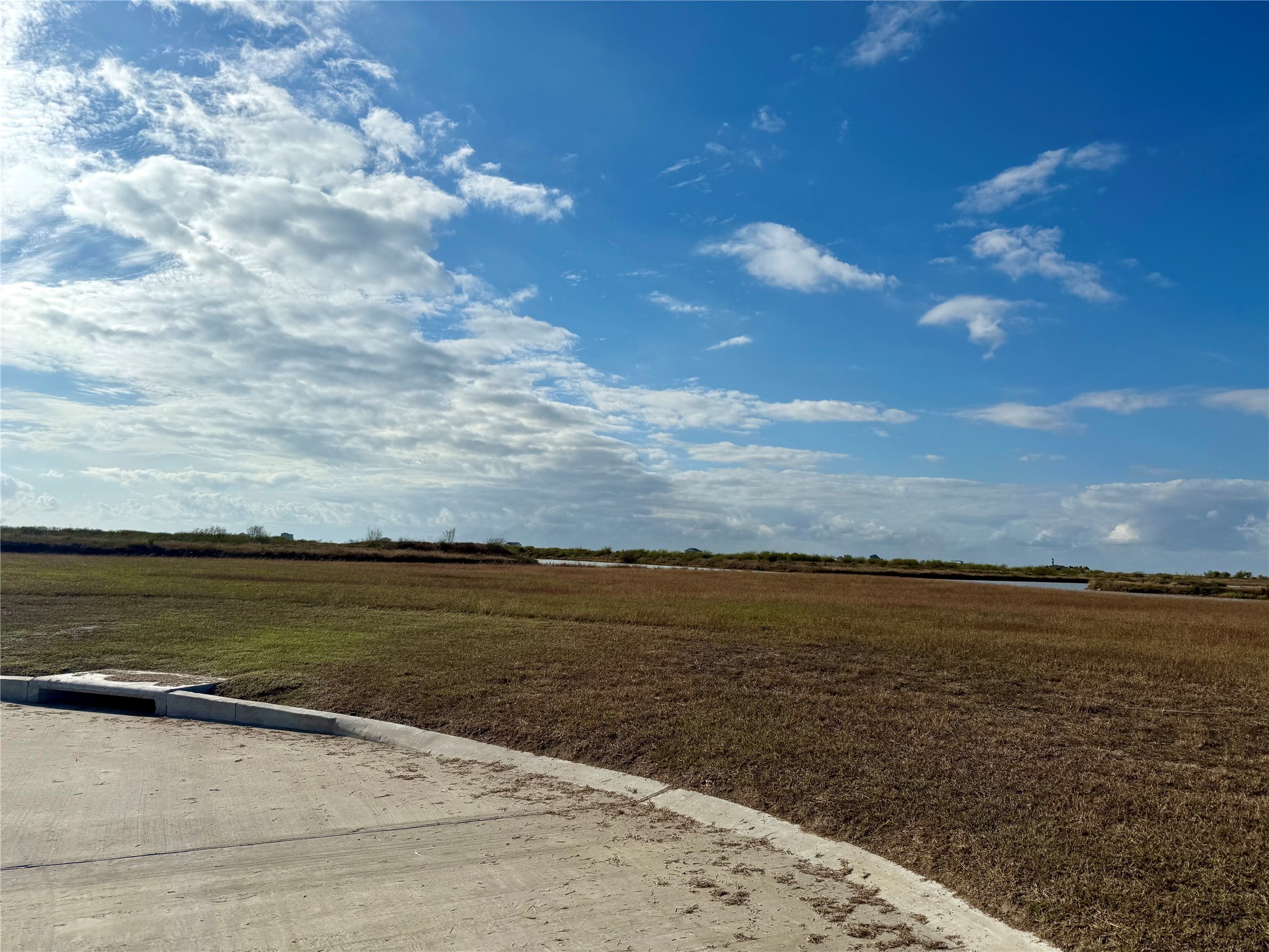 3060 Coastal Spgs Loop Palacios, TX 77465 - Photo 3 of 18 a view of an ocean