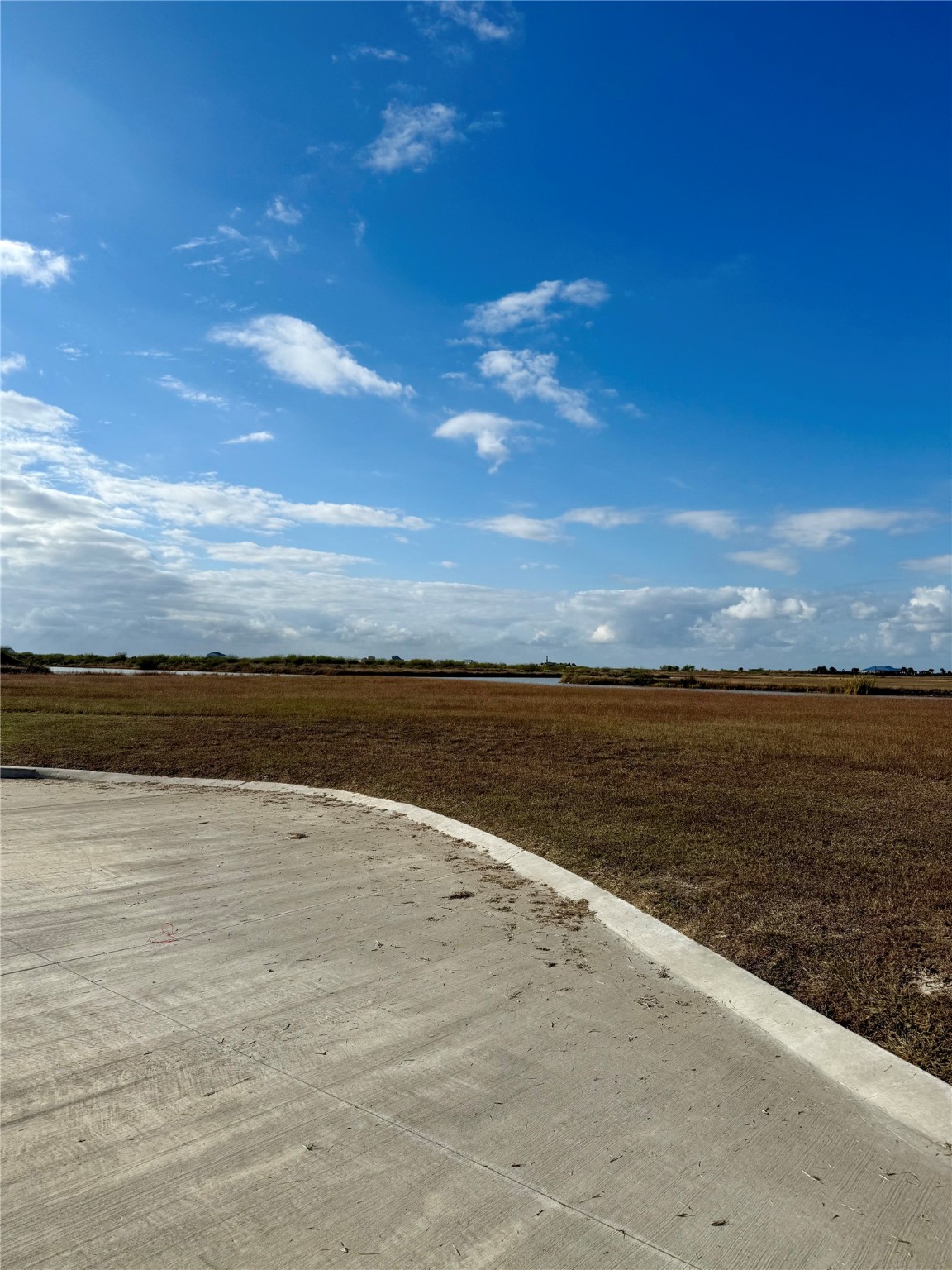 3060 Coastal Spgs Loop Palacios, TX 77465 - Photo 4 of 18 a view of an ocean