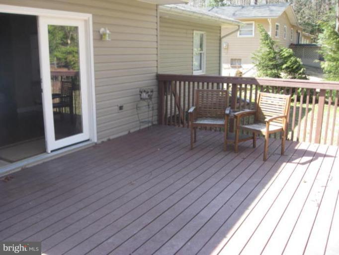 210 Old Magothy Bridge Road Pasadena, MD 21122 - Photo 14 of 21 Deck