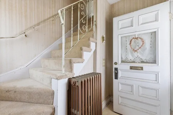 $899,999 | 270 Southern Artery, Quincy, MA 02169