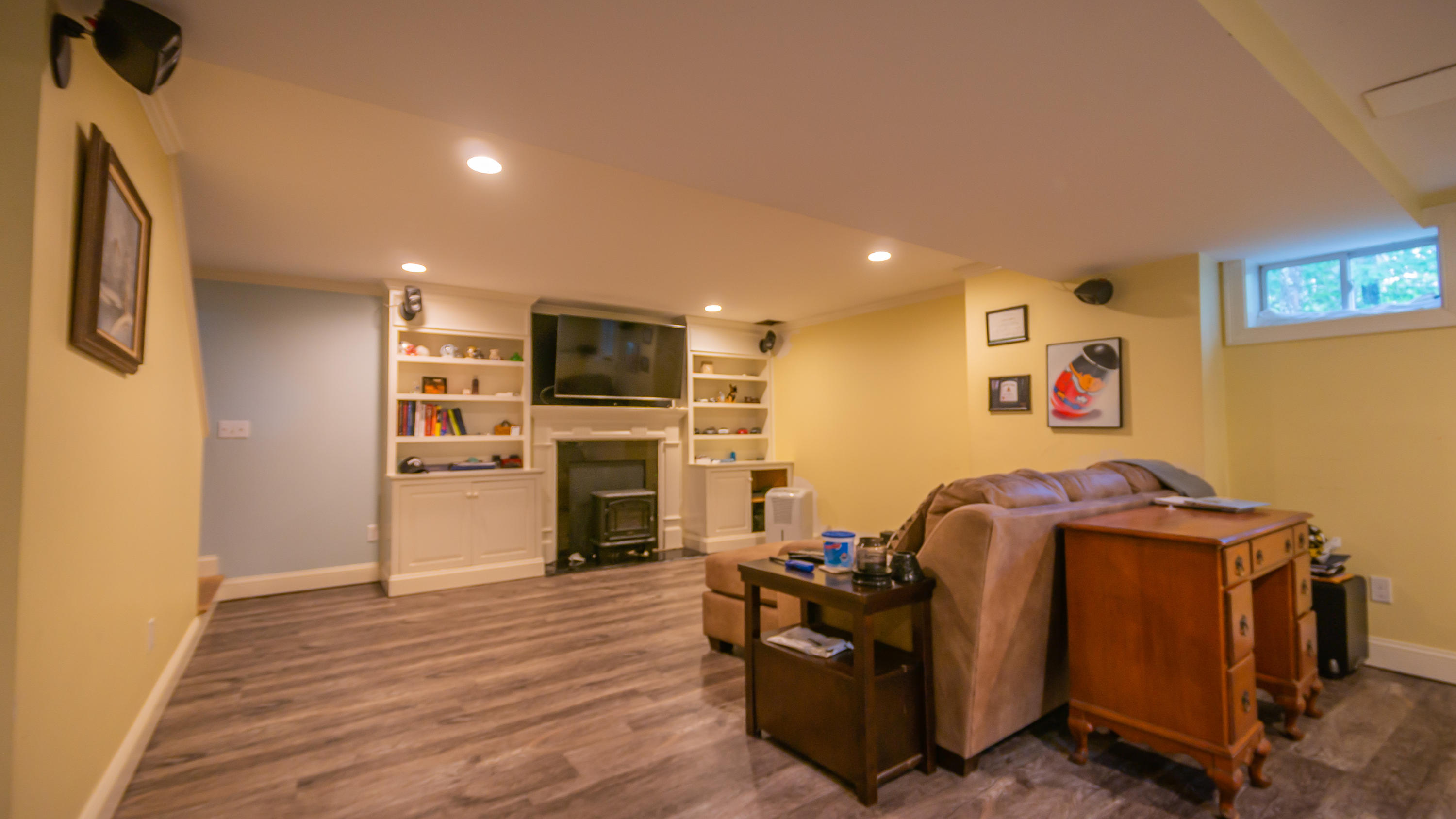 7 Webquish Lane Mashpee, MA 02649 - Photo 13 of 29 a living room with furniture and a flat screen tv