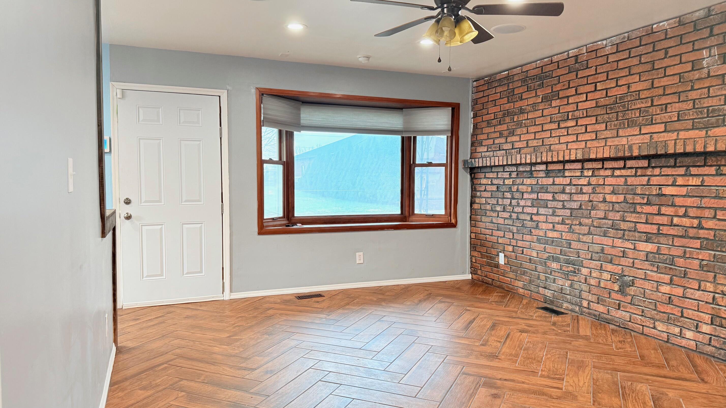 1233 Albemarle Road Springfield, OH 45504 - Photo 3 of 12 Gallery Image 3