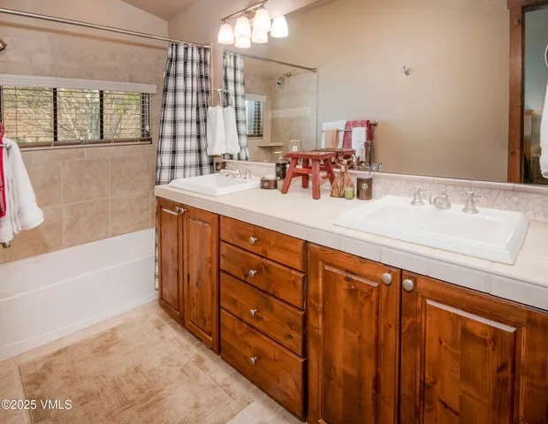 $1,799,000 | 17 Harvester Court, Eagle, CO 81631