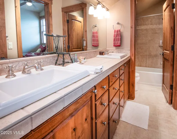 $1,799,000 | 17 Harvester Court, Eagle, CO 81631