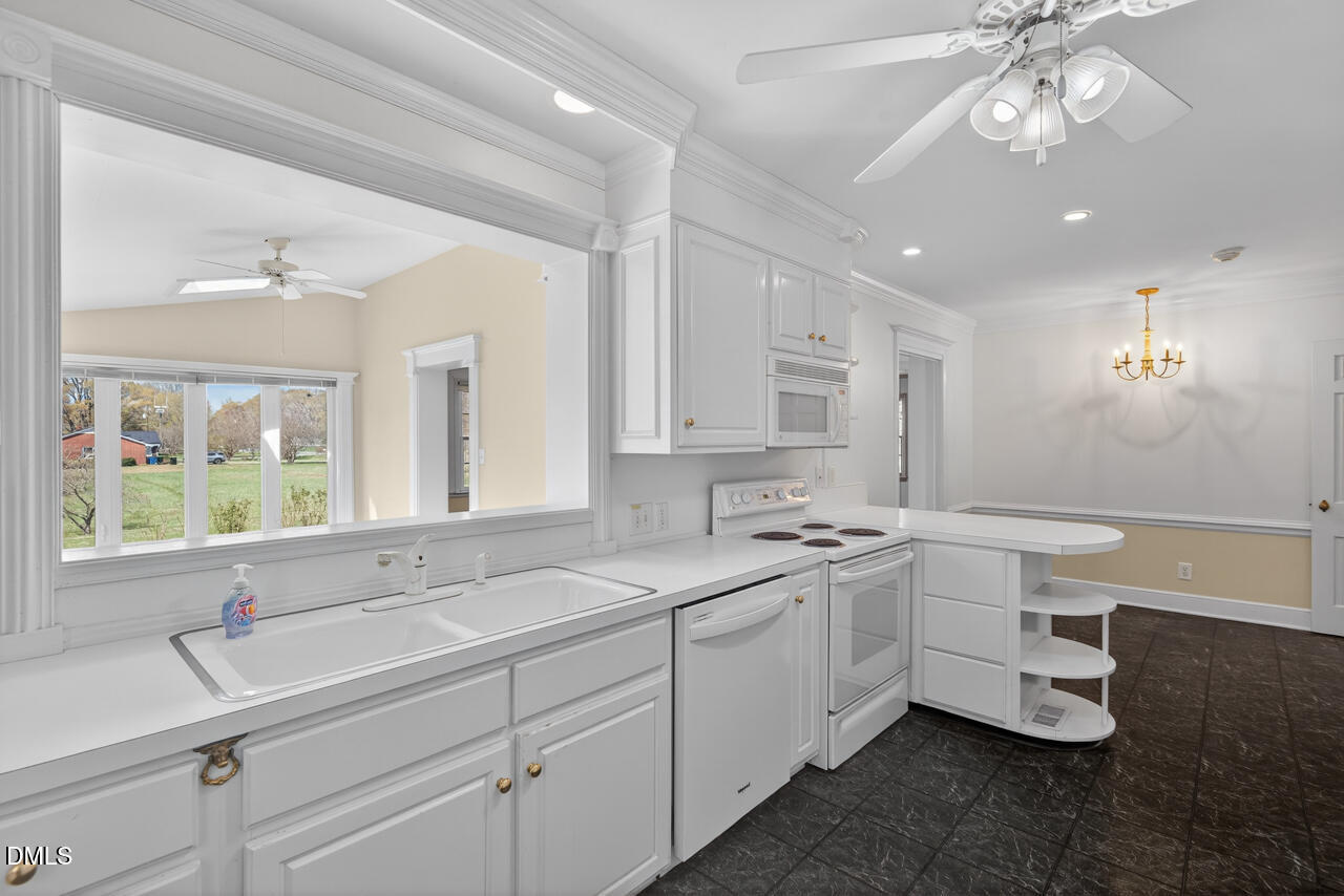 720 Roxboro Road Haw River, NC 27258 - Photo 17 of 55 22